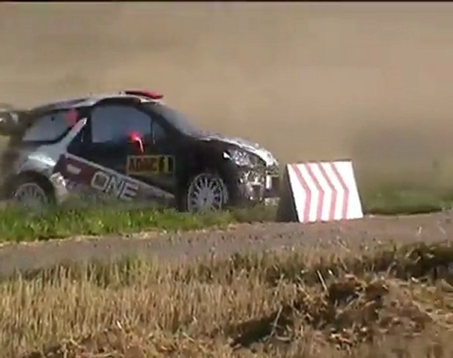 WRC Rally Germany 2011 Kimi Räikkönen crashing into tree