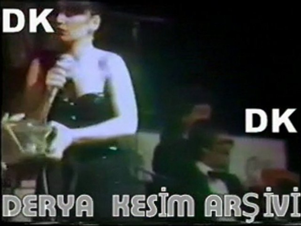 SEZEN AKSU NUKHET DURU,AJDA PEKKAN,NEŞE KARABÖCEK TAKLITLERI.