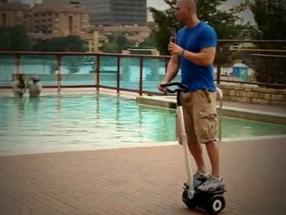 Segway Has A Competition - EcoBoomer M1 Is Here