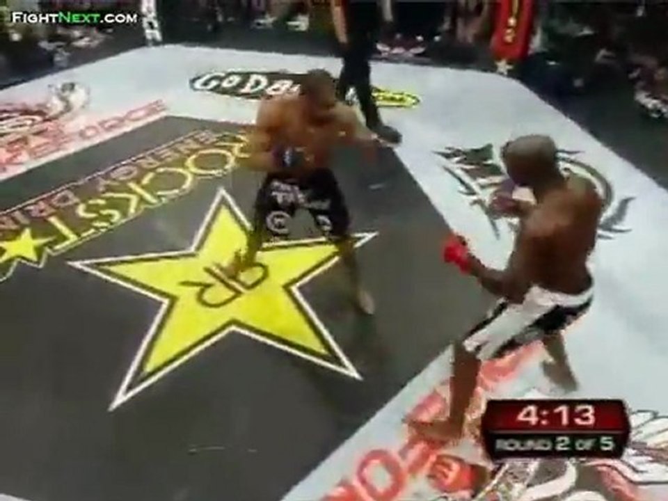 K1ngM0L4vv4l vs R4f43l C4v4lc4n73