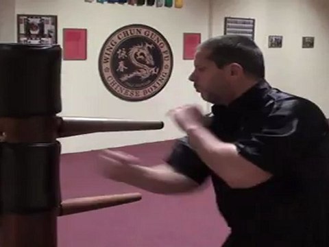 DAI-SIFU : KOUTSOGIANNIS ANTONIS WING CHUN KUNG FU - GOLDEN DRAGONS FAMILY - THESSALONIKI -TRIANDRIA - WOODEN DUMMY