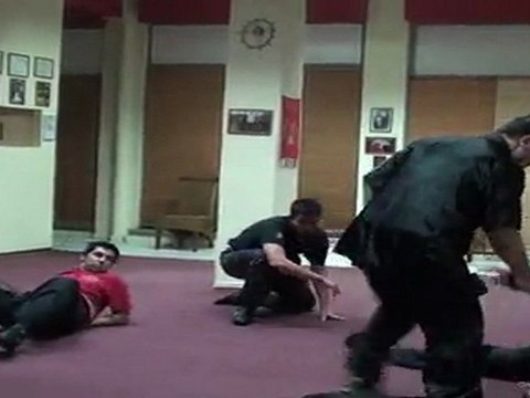 DAI-SIFU : KOUTSOGIANNIS ANTONIS - WING CHUN KUNG FU - GOLDEN DRAGONS FAMILY -TRIANDRIA - THESSALONIKI - COMBAT SCENE - 2