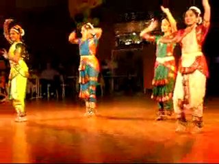 Indian traditional hindu dance routine 4 young girls dancing Bharatnatyam