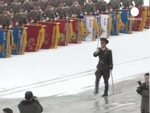 Kuzey Kore Kim Jung-il'i uğurluyor