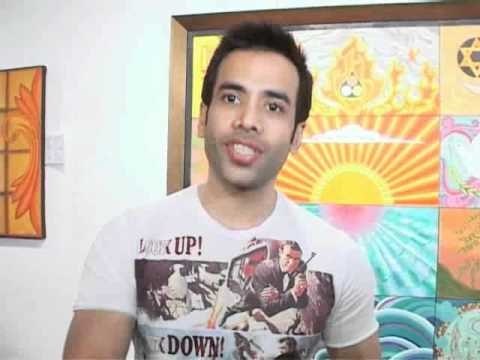 Minissha Lamba Organises Art Exhibition - Bollywoodhungama.com