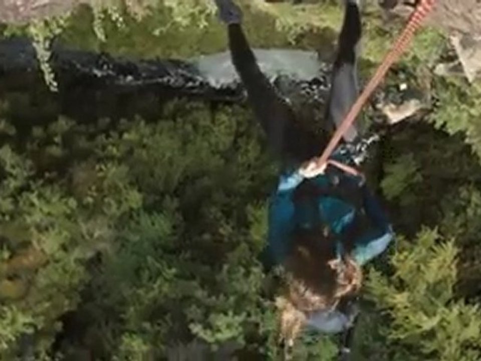 Trailer A LONELY PLACE TO DIE