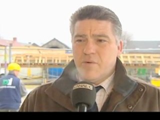 Ecole d Andoy, la pose de la 1ere pierre pour la nouvelle Ecole