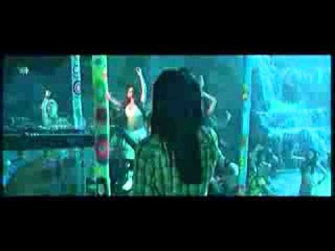 Dum Maaro Dum - Making Of Title Song - Bollywoodhungama.com