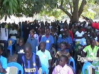 TEST- L'Hymne National retentit à Oussouye