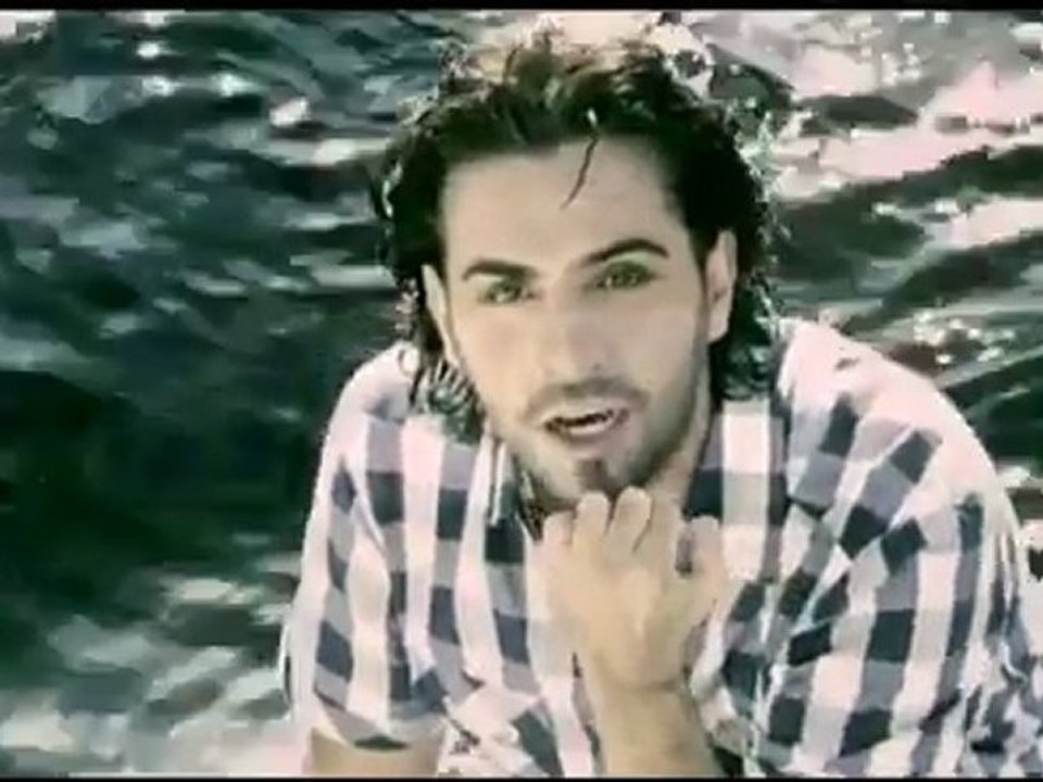 İsmail YK Duydum ki Çok Mutsuzsun | Video | Klip | 2011