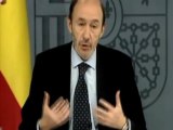 Rubalcaba anuncia tras el Consejo de Ministros que abandona el Gobierno