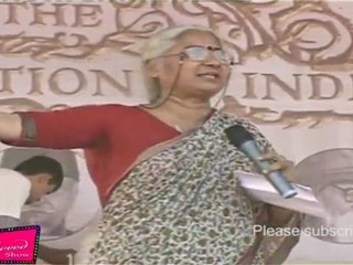 Social Worker Megha Patkar Speaks About Corruption @ Mmrda Ground