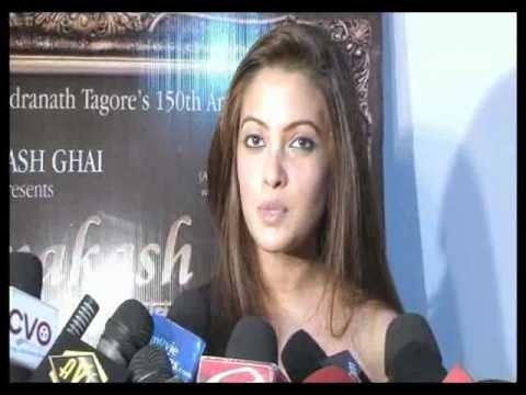 Subhash Ghai, Tabu & Riya Sen at Bollywood Premiere Of Kashmakash