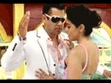 Ready Romantic Scenes - Salman Khan & Asin in 'Ready' Video Blog - Bollywood Hungama Exclusive