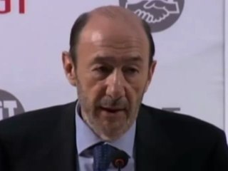 Rubalcaba propone que las CCAA dediquen el 80% de los recursos del Estado a educación y sanidad
