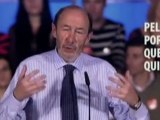 Rubalcaba acusa a Rajoy de utilizar la crisis para ganar votos