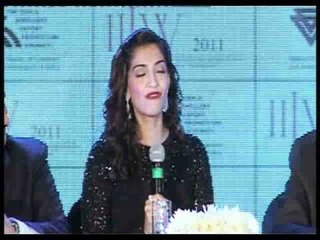 Sonam Kapoor the New Face of 'India International Jewellery Week'