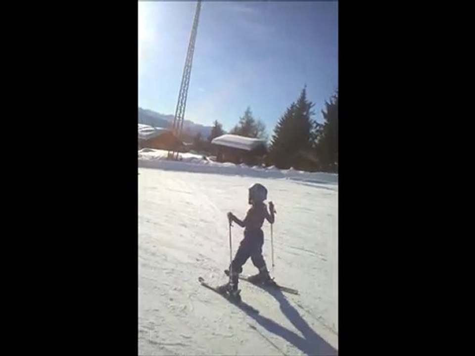 sasha skiing in Crans