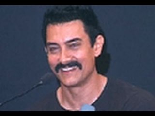 Aamir Khan wants to be the No.1 Item Boy in Bollywood - 'I Hate You Like I Love You'
