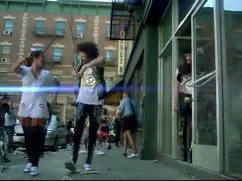 DJ Earworm Mashup - United State of Pop 2011 (World Go Boom) (Full HD)