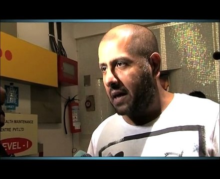 Shahrukh Khan, Kareena Kapoor & Karan Johar at - Ra.One - Wrap Up Party