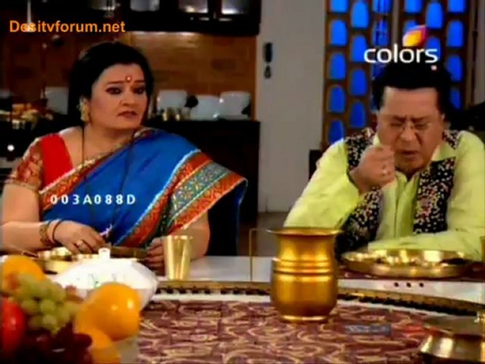 Hamari Saas Leela -29th December 2011 Video Watch Online