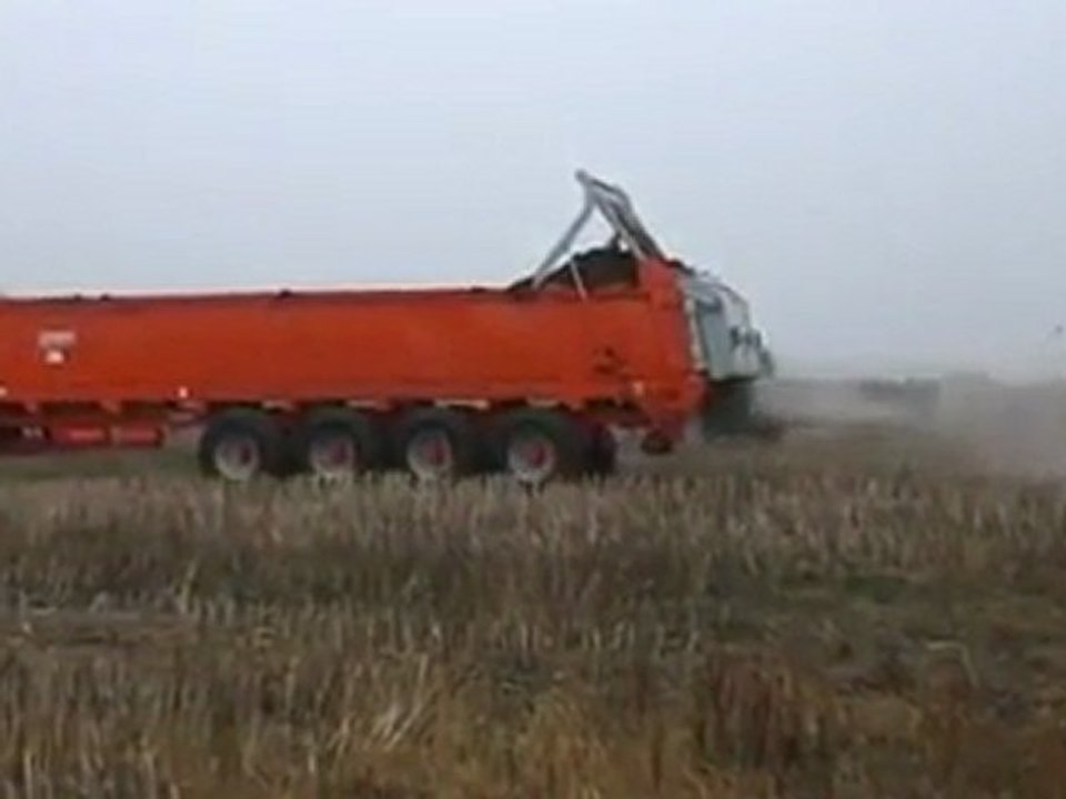 Hayvan Gübresi Dağıtma Makinesi