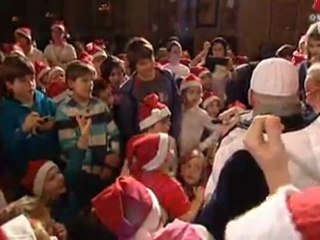 Weihnachtsball für Kinder in der Hofburg 15.12.2011 [ORF Seitenblicke]