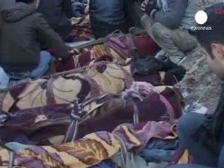 Turquie : au moins 30 villageois kurdes tués dans un...