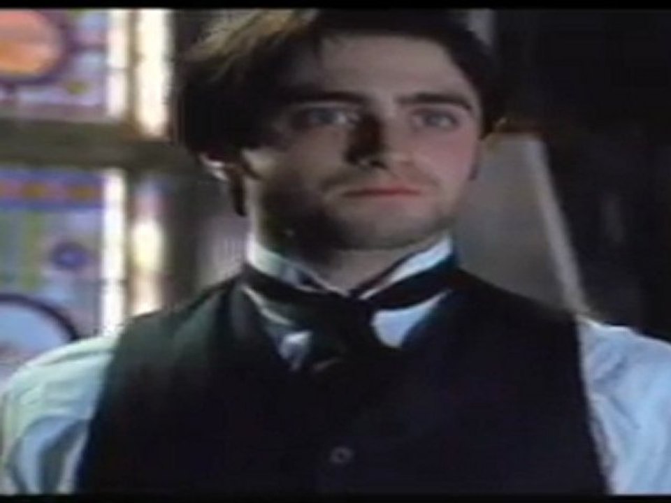 "The Woman In Black" - Trailer w/ greek subtitles