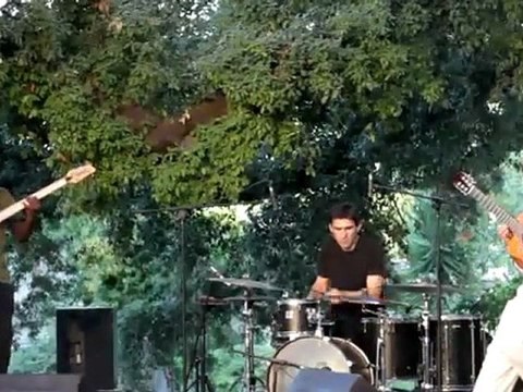 Jean-Claude Cintas invite Kader Fahem Trio lors du Fès Jazz in Riad Festival 2009 (Maroc),