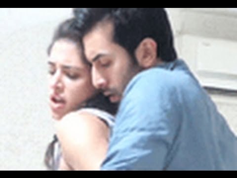 Ranbir Kapoor & Nargis Fakhri Rehearse For 'Rockstar Live Concert'