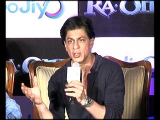 Shahrukh Khan talks about Don 2 at a Ra.One Event