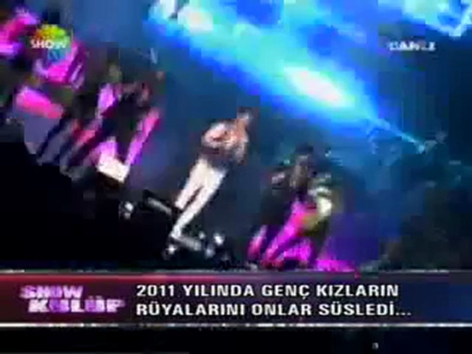 ‎2011'in En Yakısıkli Oyunculari -Show Külup (1) cagatayulusoy.biz