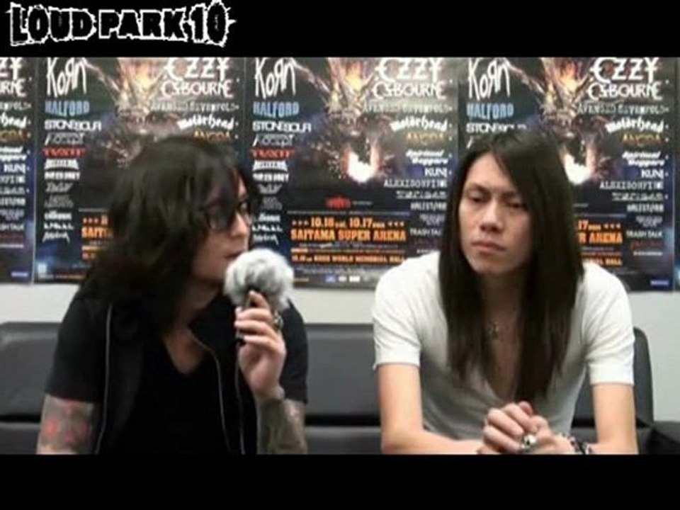 DIR EN GREY - Kaoru and Die - Loud Park