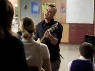 Watch Glee S03E07 - I Kissed A Girl