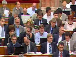 Hungary holds firm in central bank dispute