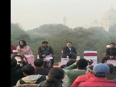 Phoolon Jaisi Ladki (Music Launch) - Ekk Deewana Tha - Live Performance