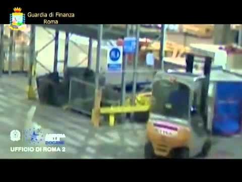 Roma - Furto aggravato e droga all'aeroporto di Fiumicino