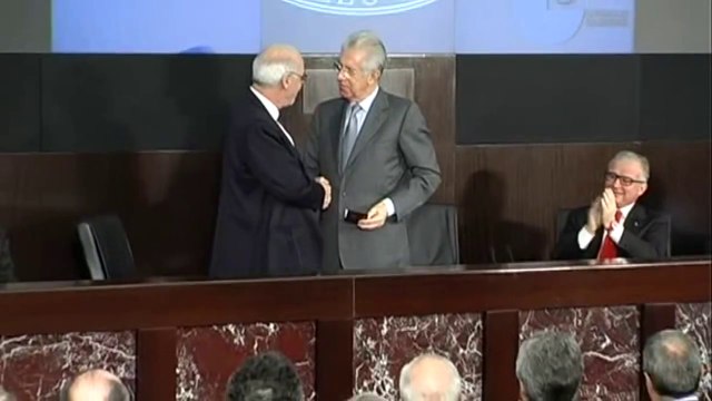 Monti - La tessera dell'ordine dei giornalisti