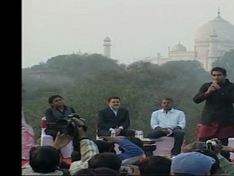 Prateik at the Music Launch - Ekk Deewana Tha