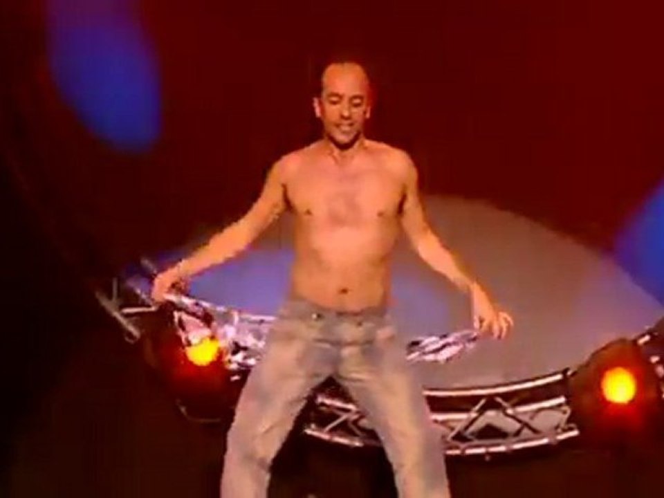 Pascal Assy : Le gogo dancer