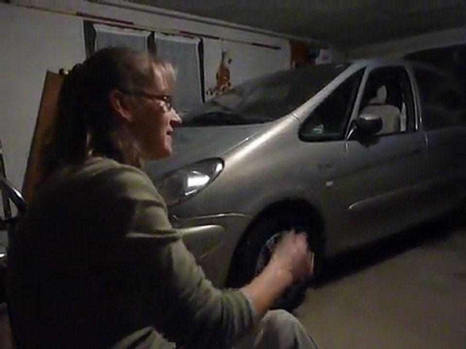 Country_in_the_garage