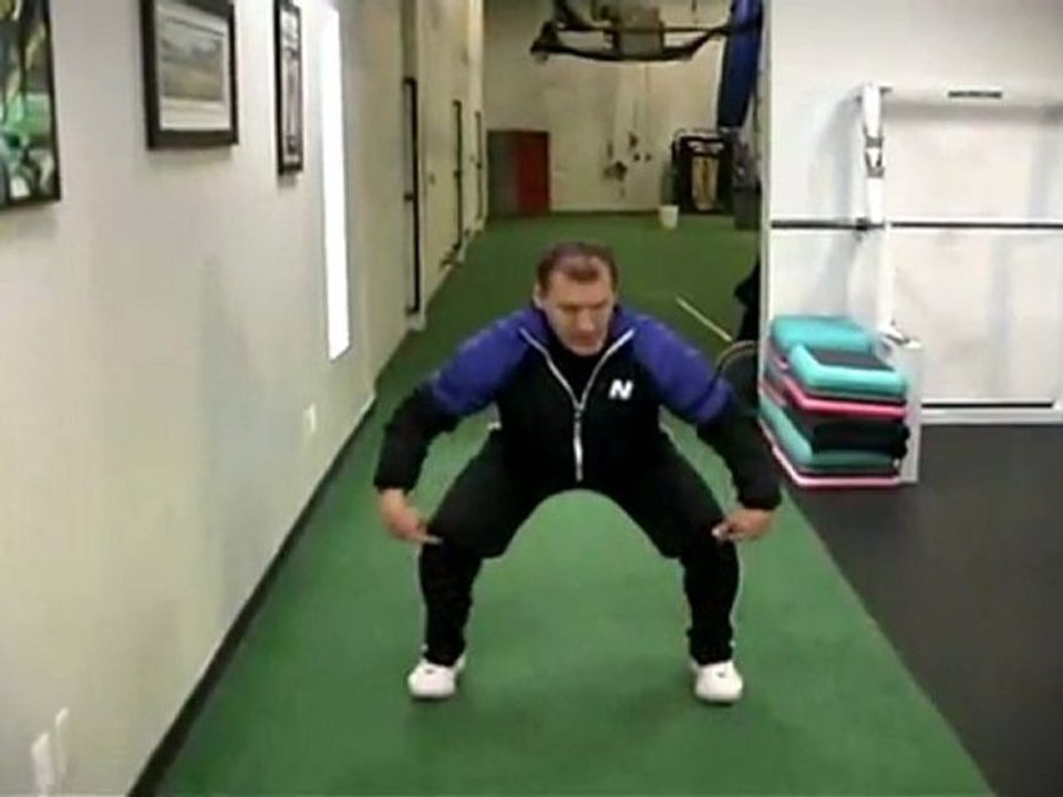 Çömelme - Zıplama / Squat Jumps ~ bodytr.com