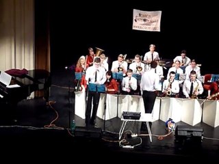 Horáček SwingOrchestra - Sex Bomb