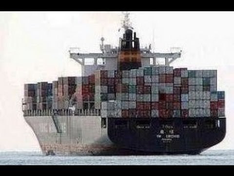 Napoli - Rifiuti, navi partite dall'Olanda