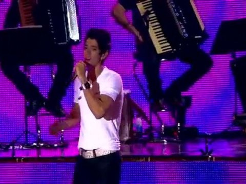 23.Gusttavo Lima - Alô Cuida de mim Sem ar - Pout pourri (Ao Vivo DVD 2011 Oficial)