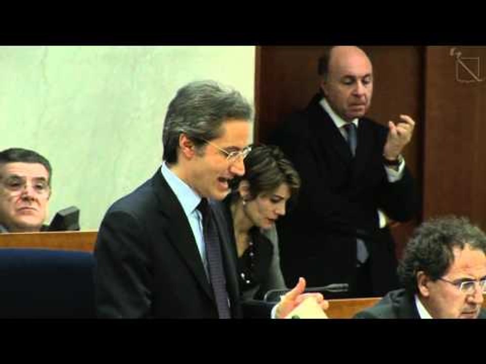 Caldoro - Il futuro è un diritto, guardiamo a esso con la dignità