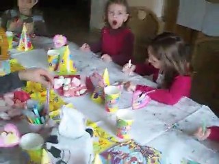 Anniversaire margaux Petite danse sur shakira