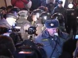 Russie: deux manifestations anti-Poutine stoppées net...